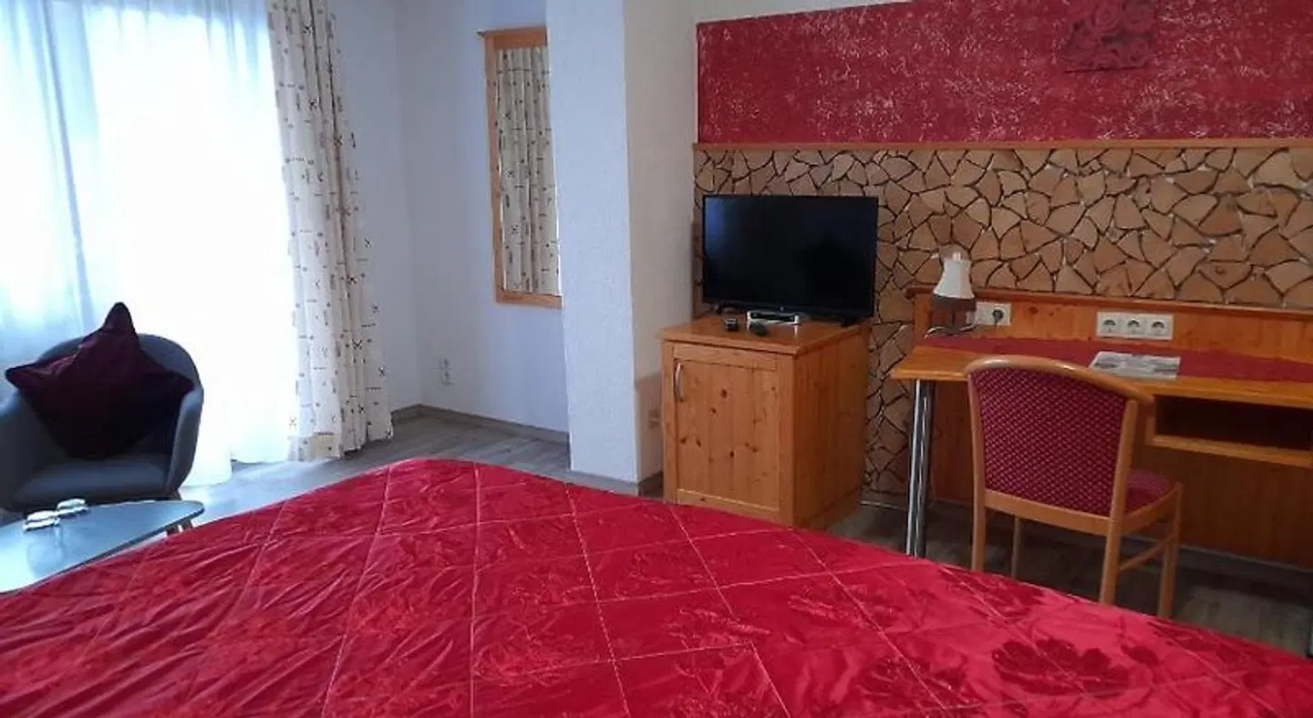 Basler Hof ROOM_EXAMPLE