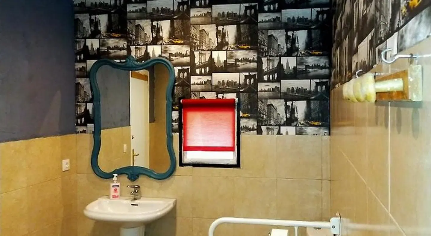 ALBERGUE CASA BAZTAN Badezimmer