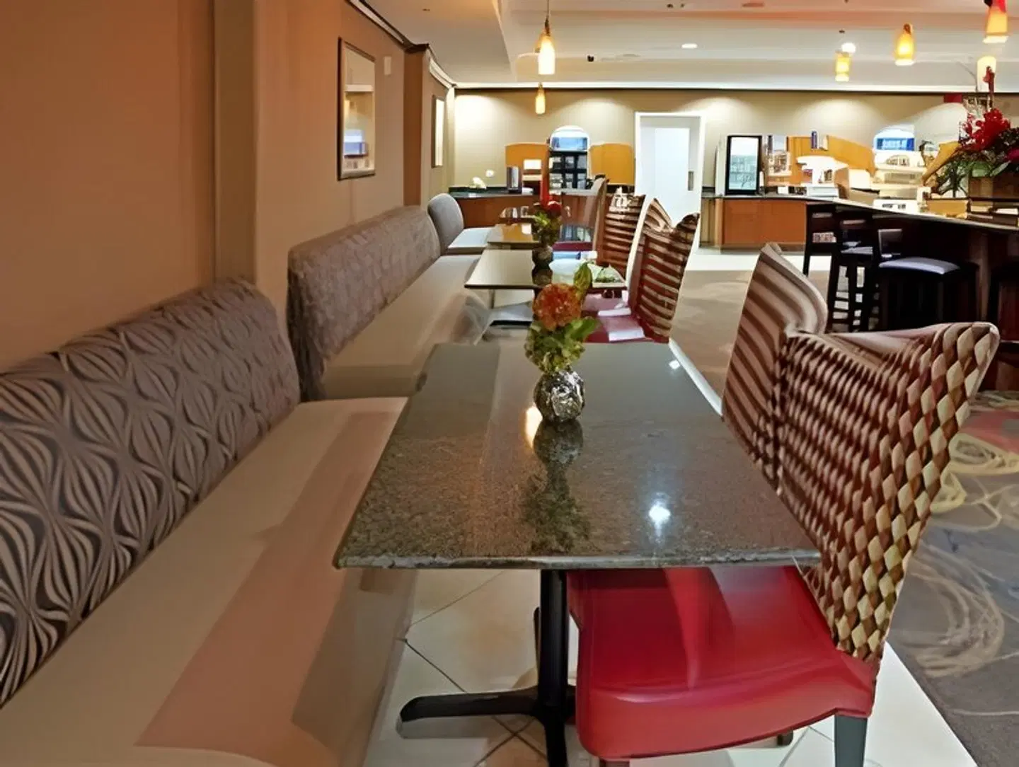 Holiday Inn Express & Suites Katy by IHG LOUNGE_LOBBY