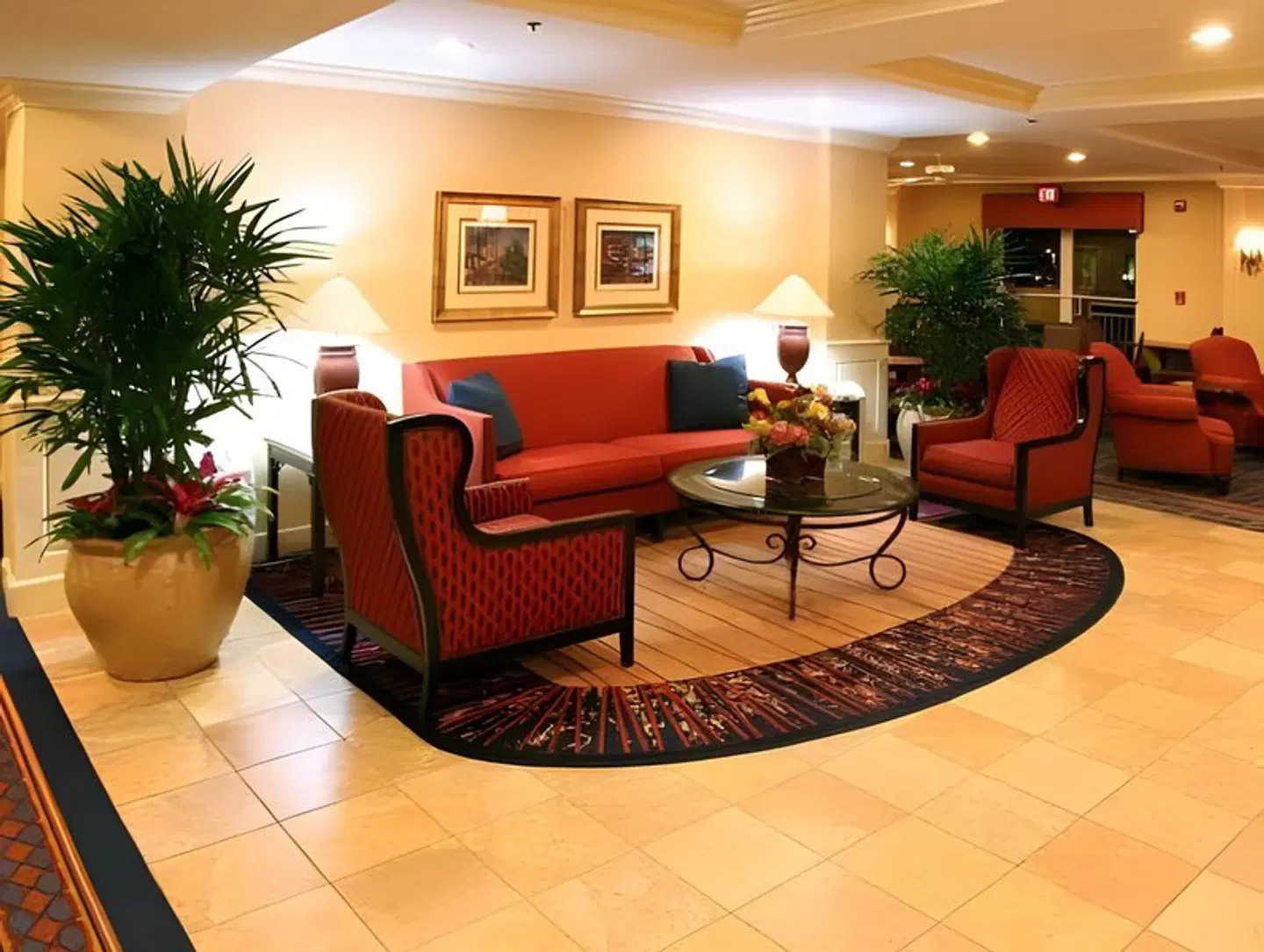 SpringHill Suites by Marriott Charleston Downtown/Riverview LOUNGE_LOBBY