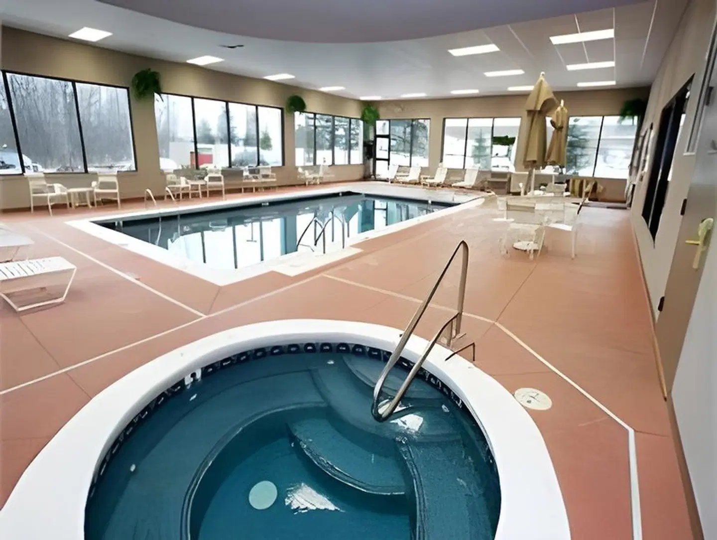 Hampton Inn East Lansing SPORTS_AND_LEISURE