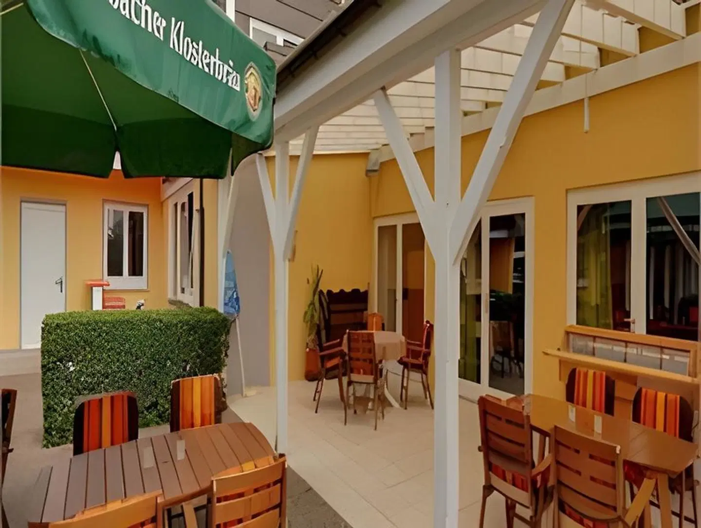 Traube LOUNGE_LOBBY