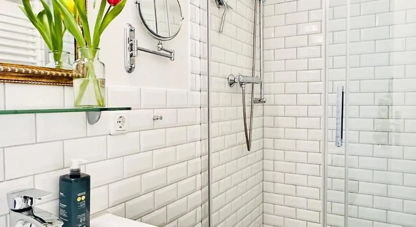 Wellenreiter Gästehaus Tating Badezimmer