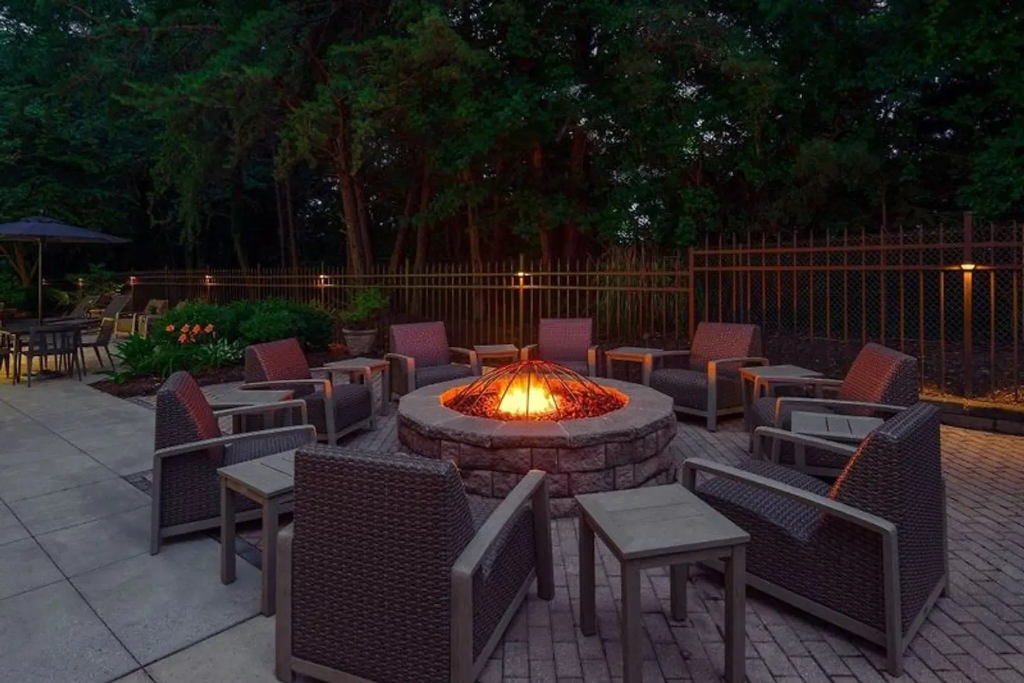 Courtyard by Marriott Asheville Terrasse