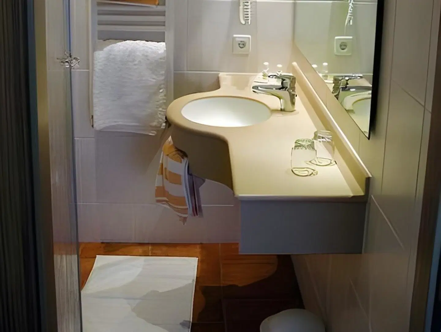 Zum Rössle Badezimmer