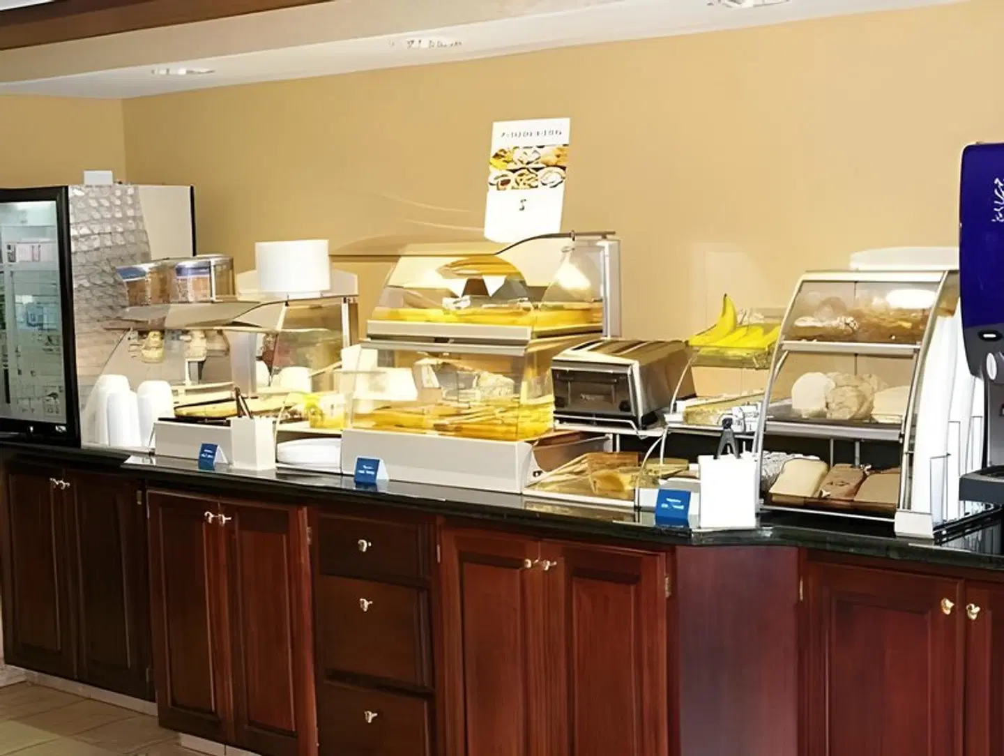Holiday Inn Express & Suites Minneapolis (Golden Valley) by IHG Restaurant
