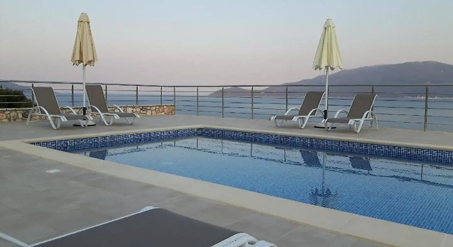 Verde e Mare OUTDOOR_POOL