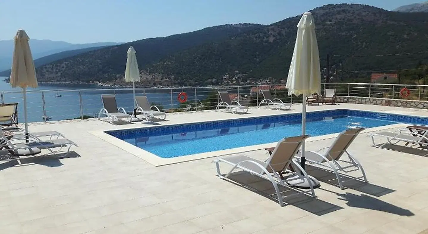 Verde e Mare OUTDOOR_POOL