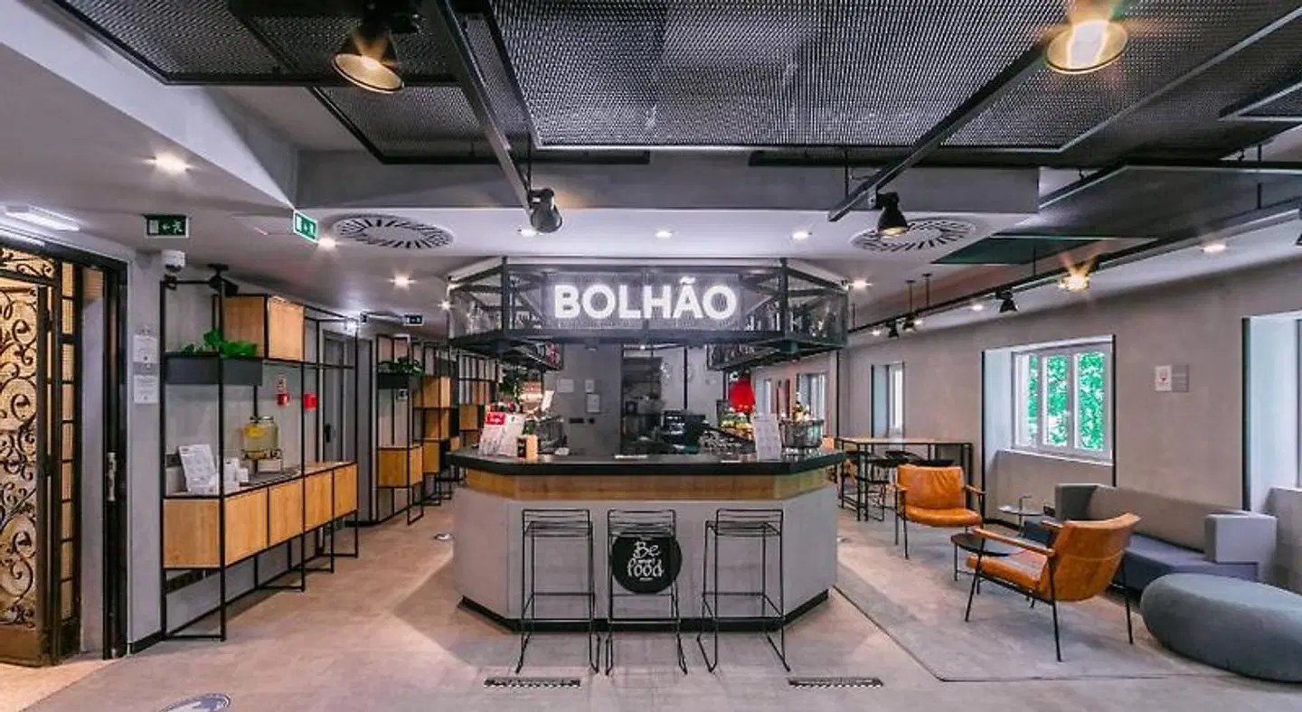 ibis Porto Centro Mercado Bolhao Bar