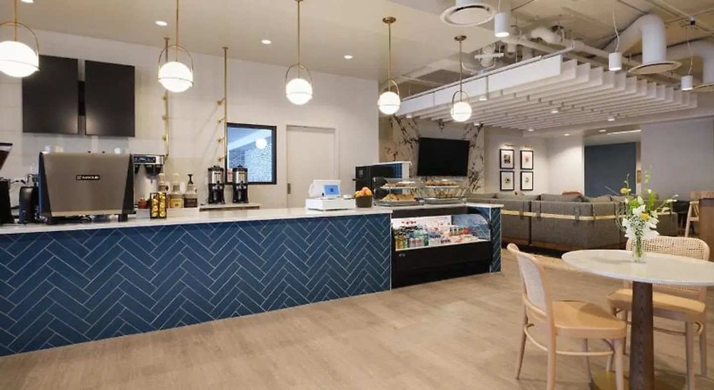 Holiday Inn Chicago OHare - Rosemont by IHG LOUNGE_LOBBY