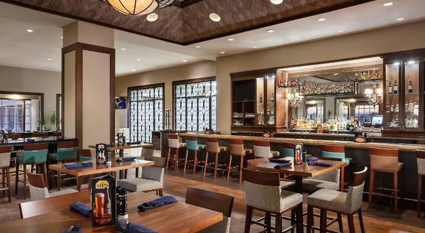 Marriott Myrtle Beach Resort & Spa at Grande Dunes Bar