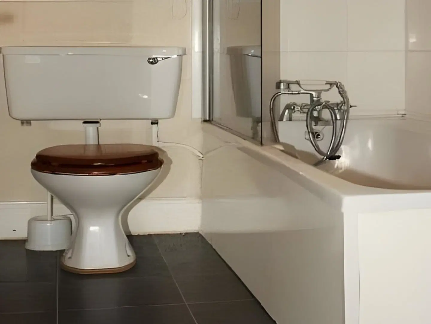 The Knowe Guest House Badezimmer