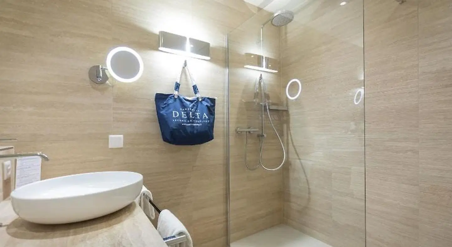 Parkhotel Delta Badezimmer