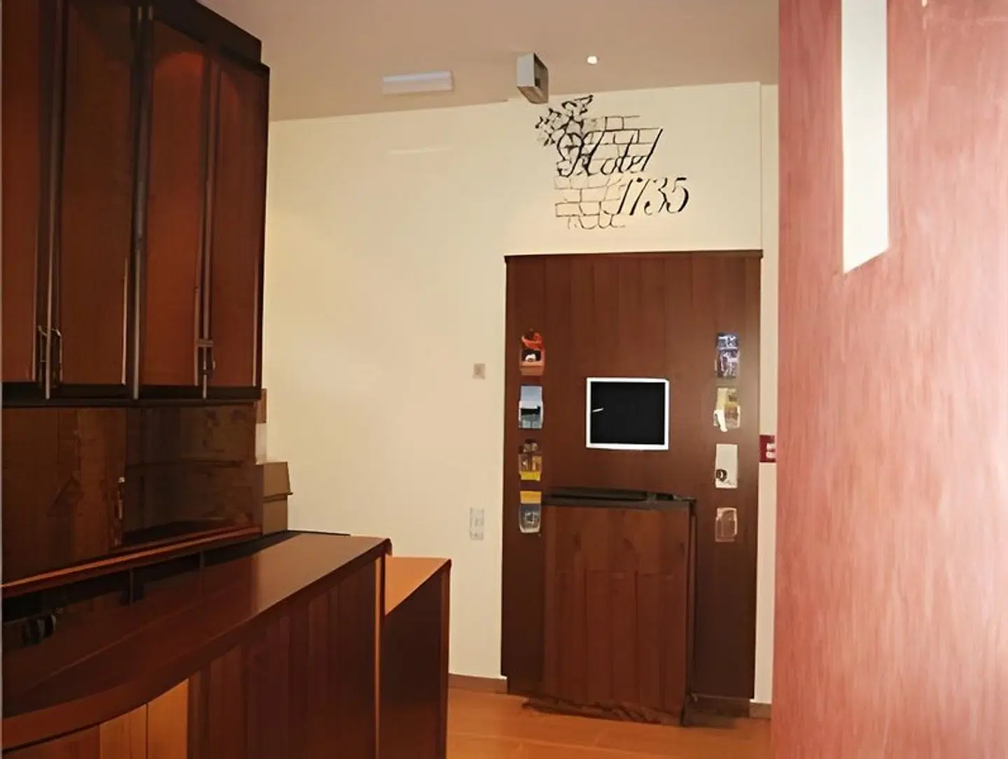Hotel-Restaurant 1735 LOUNGE_LOBBY