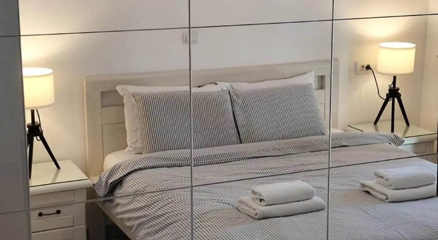 Lucky Studios ROOM_EXAMPLE
