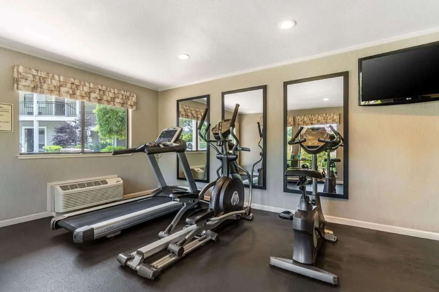 Best Western Plus Inn Scotts Valley SPORTS_AND_LEISURE