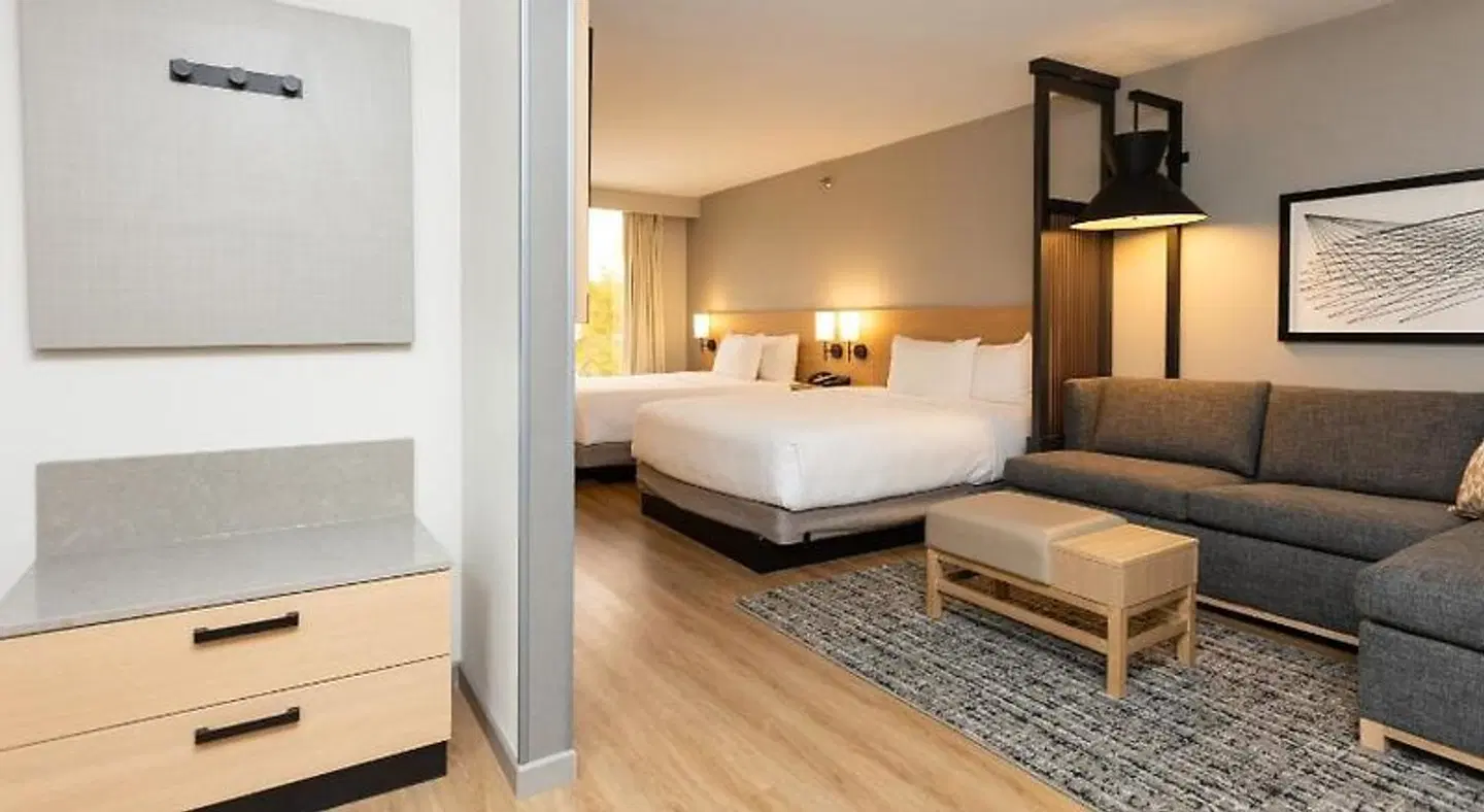 Hyatt Place Roanoke Airport/Valley View Mall ROOM_EXAMPLE