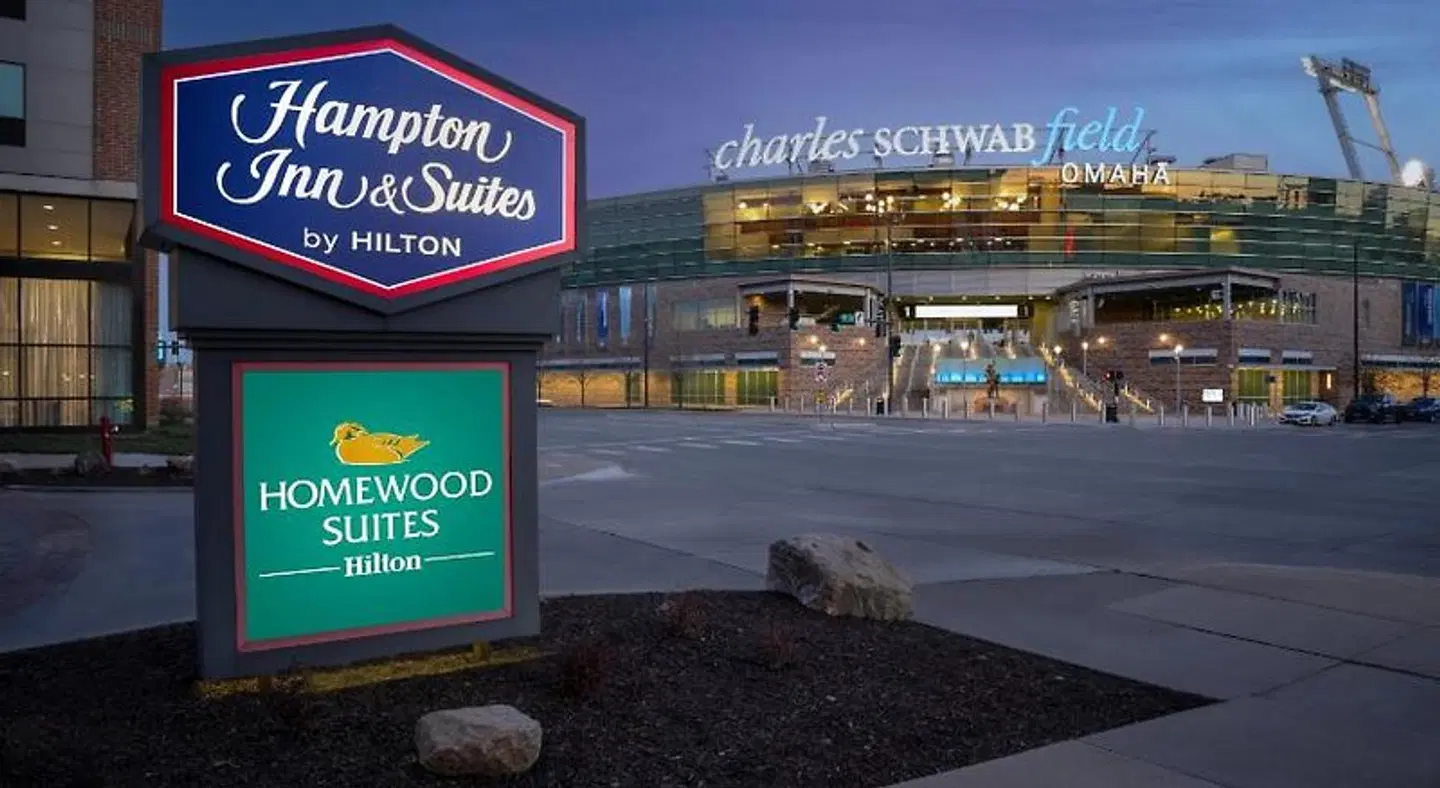 Homewood Suites by Hilton Omaha - Downtown EXTERIOR