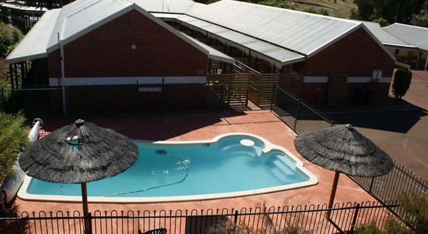 Nelsons of Bridgetown OUTDOOR_POOL