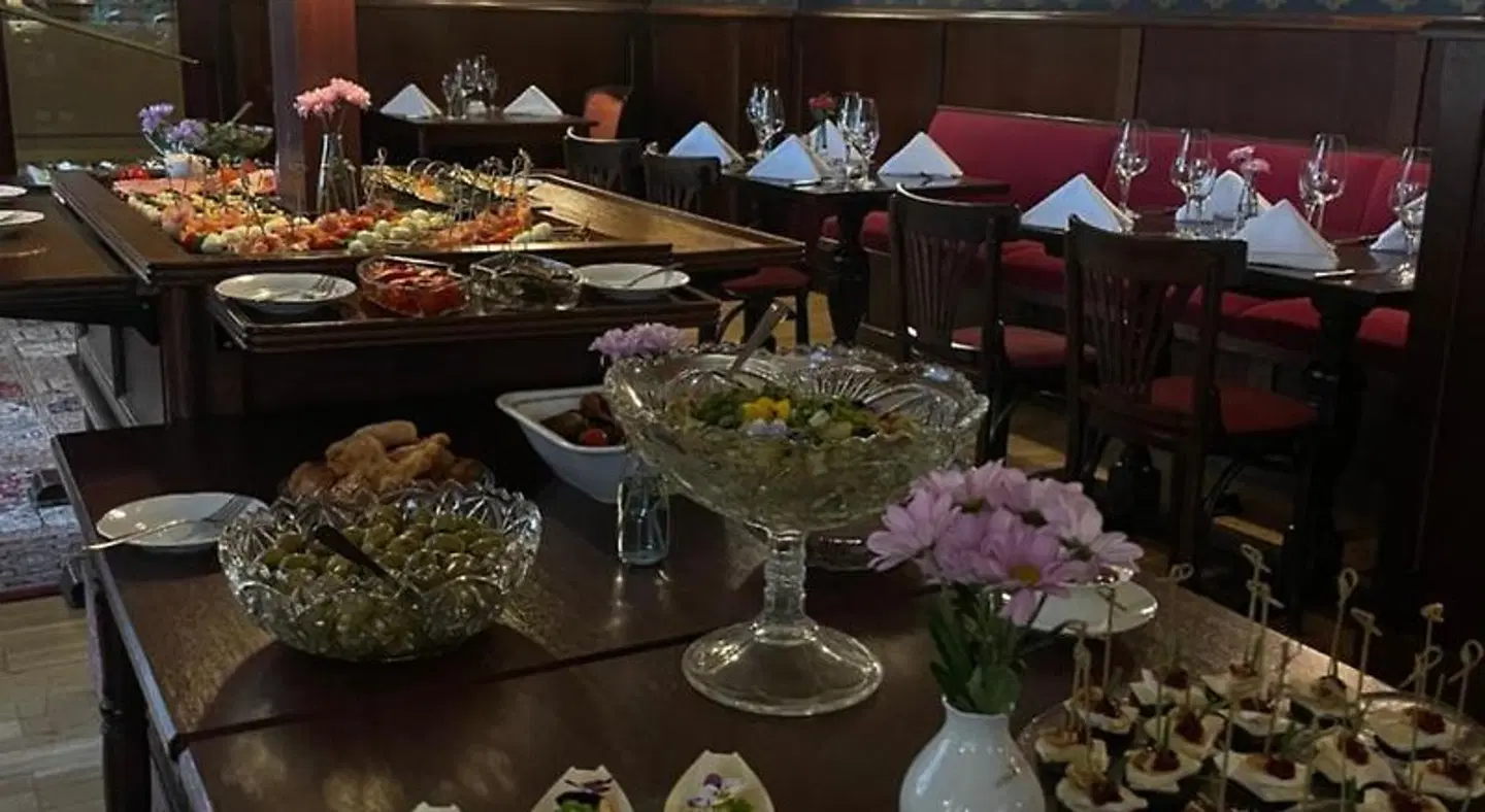 Krone Am Bahnhof Restaurant