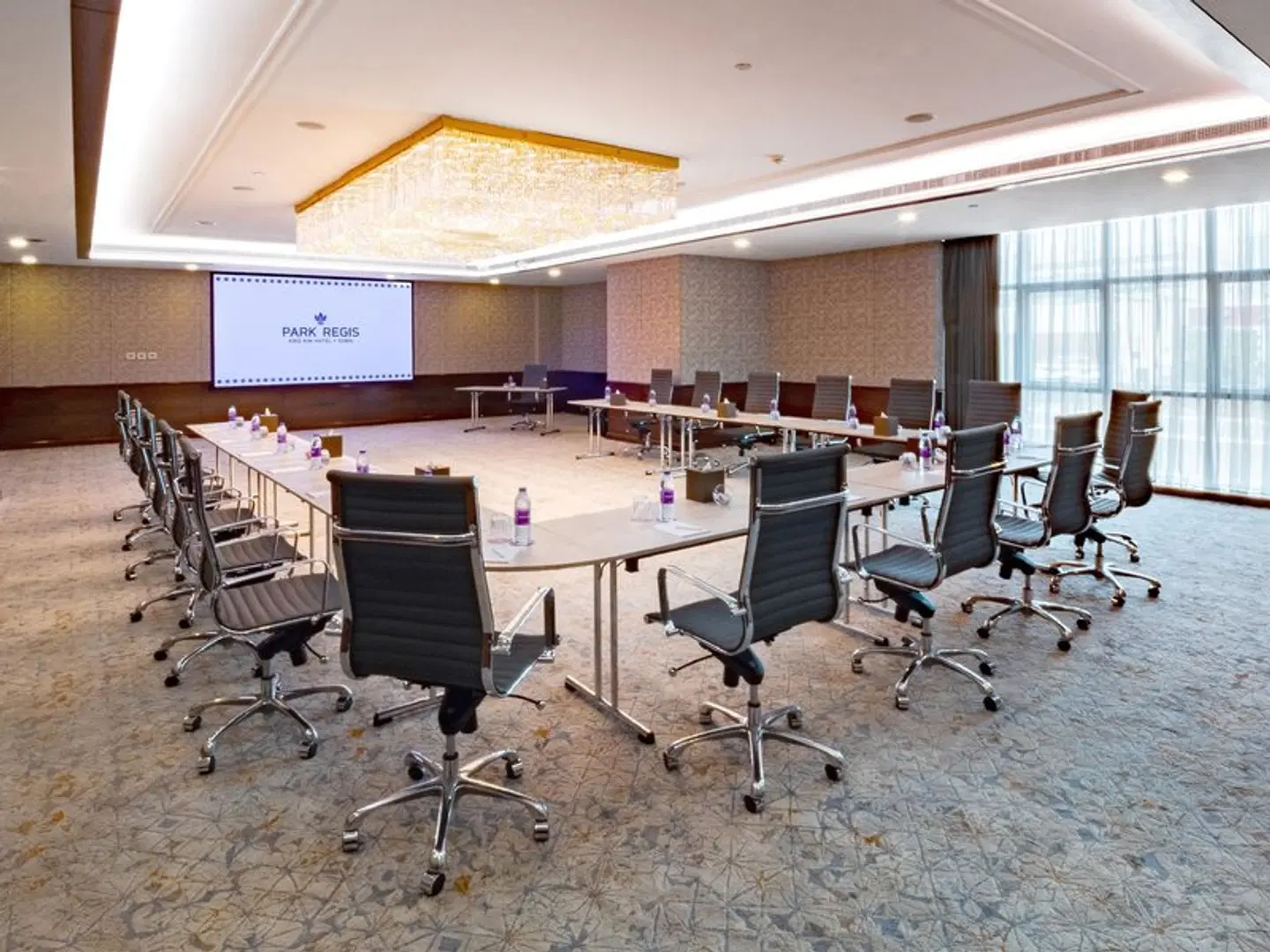 Park Regis Kris Kin Hotel Konferenz
