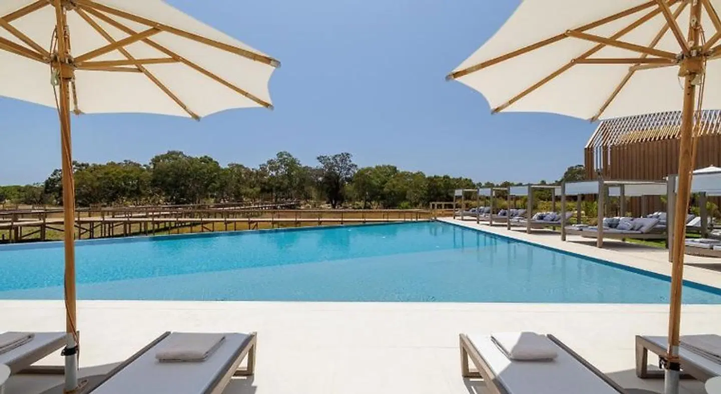 Verdelago Resort OUTDOOR_POOL