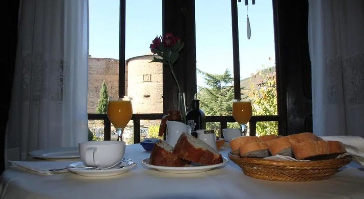Micro Hostal La Puerta del Perdon Restaurant