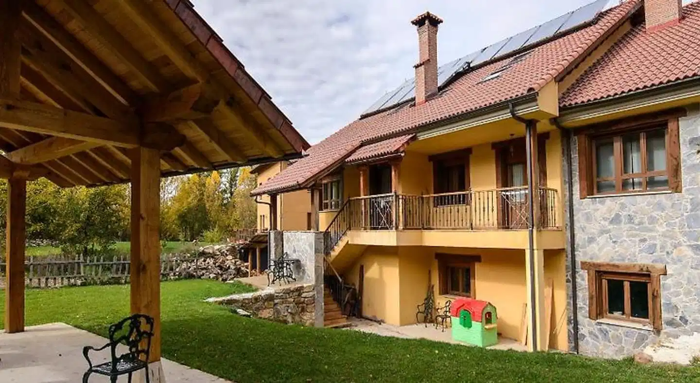 El Casar del Puente Aussenansicht