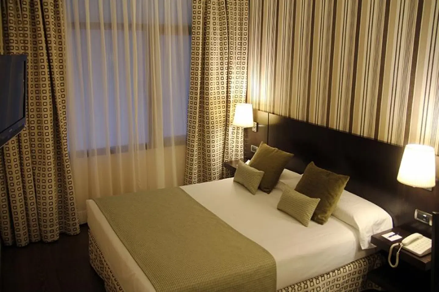 Conde Duque Bilbao ROOM_EXAMPLE