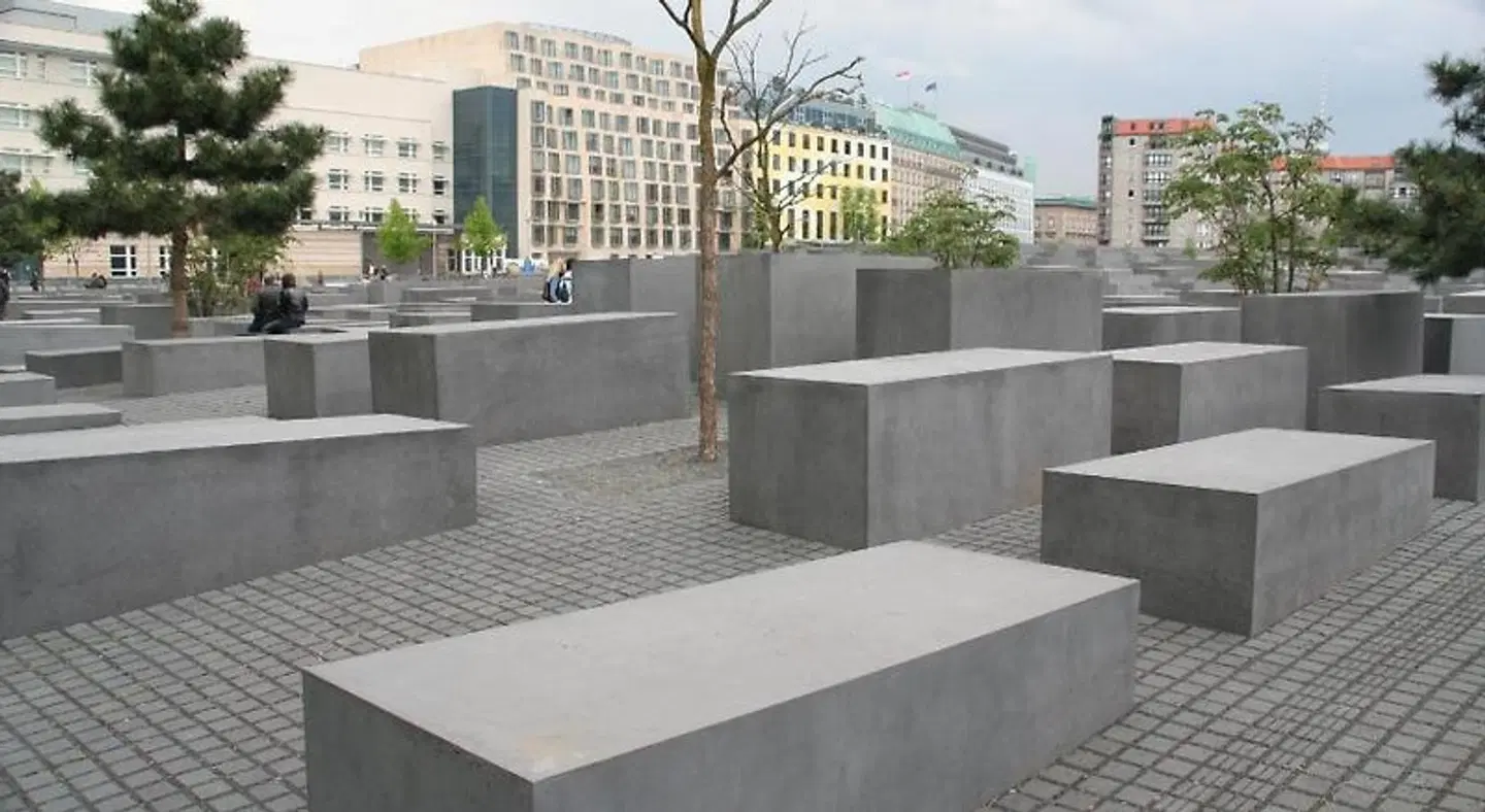 Potsdamer Platz Brandenburg Gate Terrasse