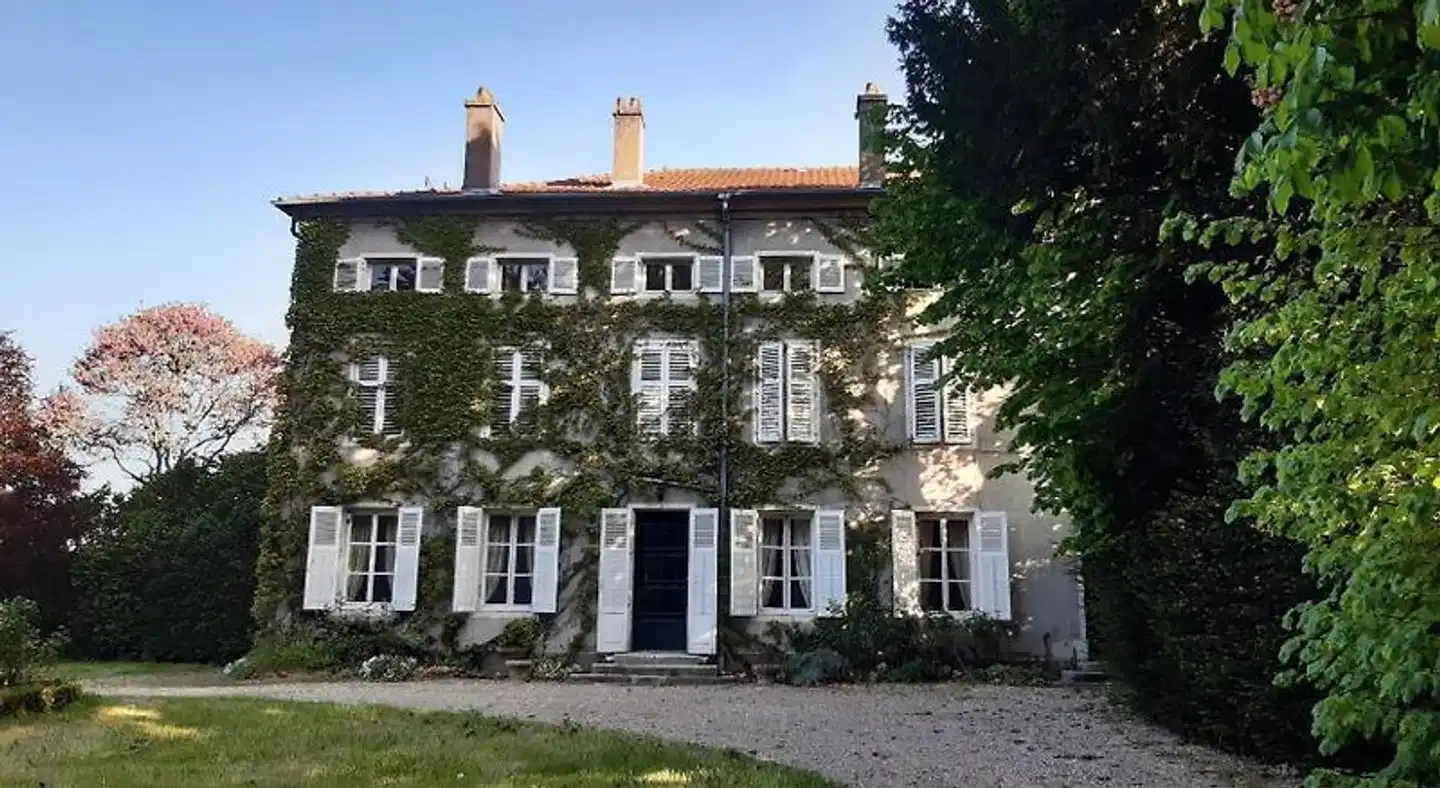 Logis Hôtel du Parc Aussenansicht