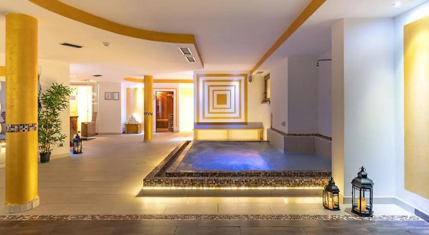 Chalet Campiglio Imperiale LOUNGE_LOBBY