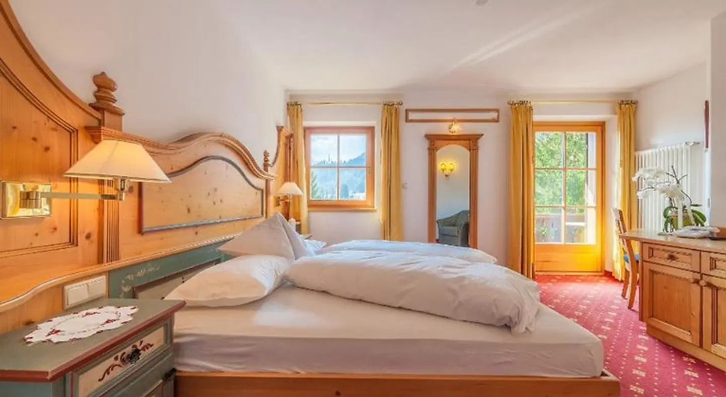 Hotel Hubertushof ROOM_EXAMPLE