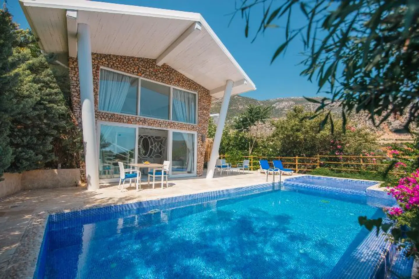 Likya Pavilion Hotel OUTDOOR_POOL