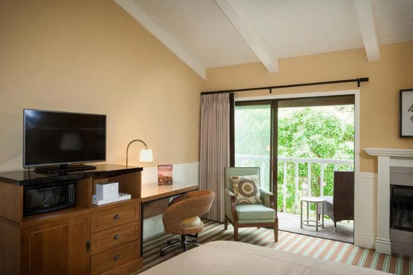 Lighthouse Lodge & Cottages ROOM_EXAMPLE