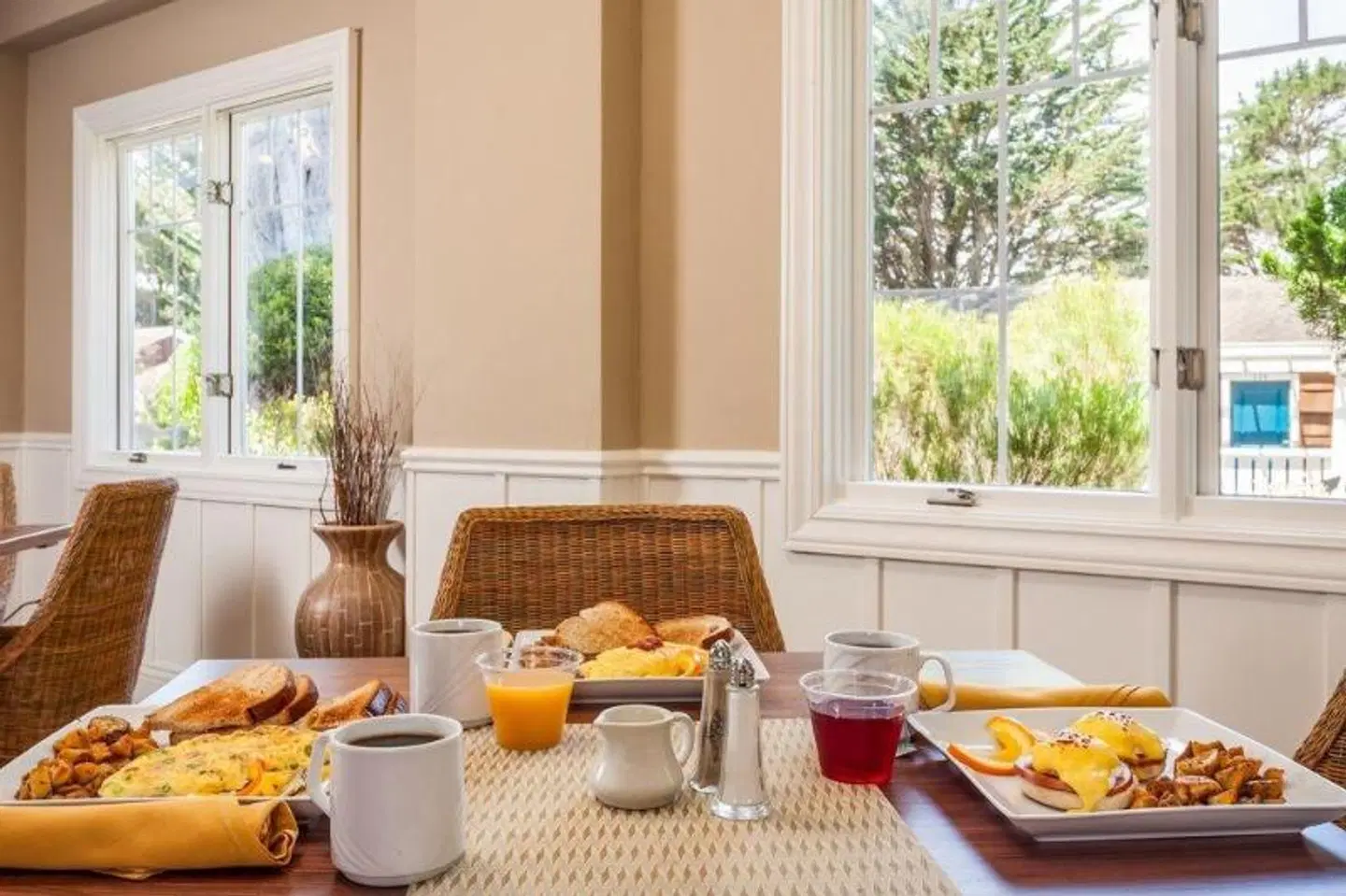 Lighthouse Lodge & Cottages Restaurant