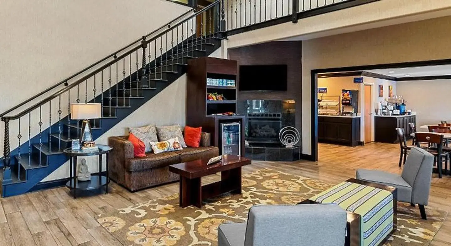 Best Western Plus Presidential Hotel & Suites LOUNGE_LOBBY