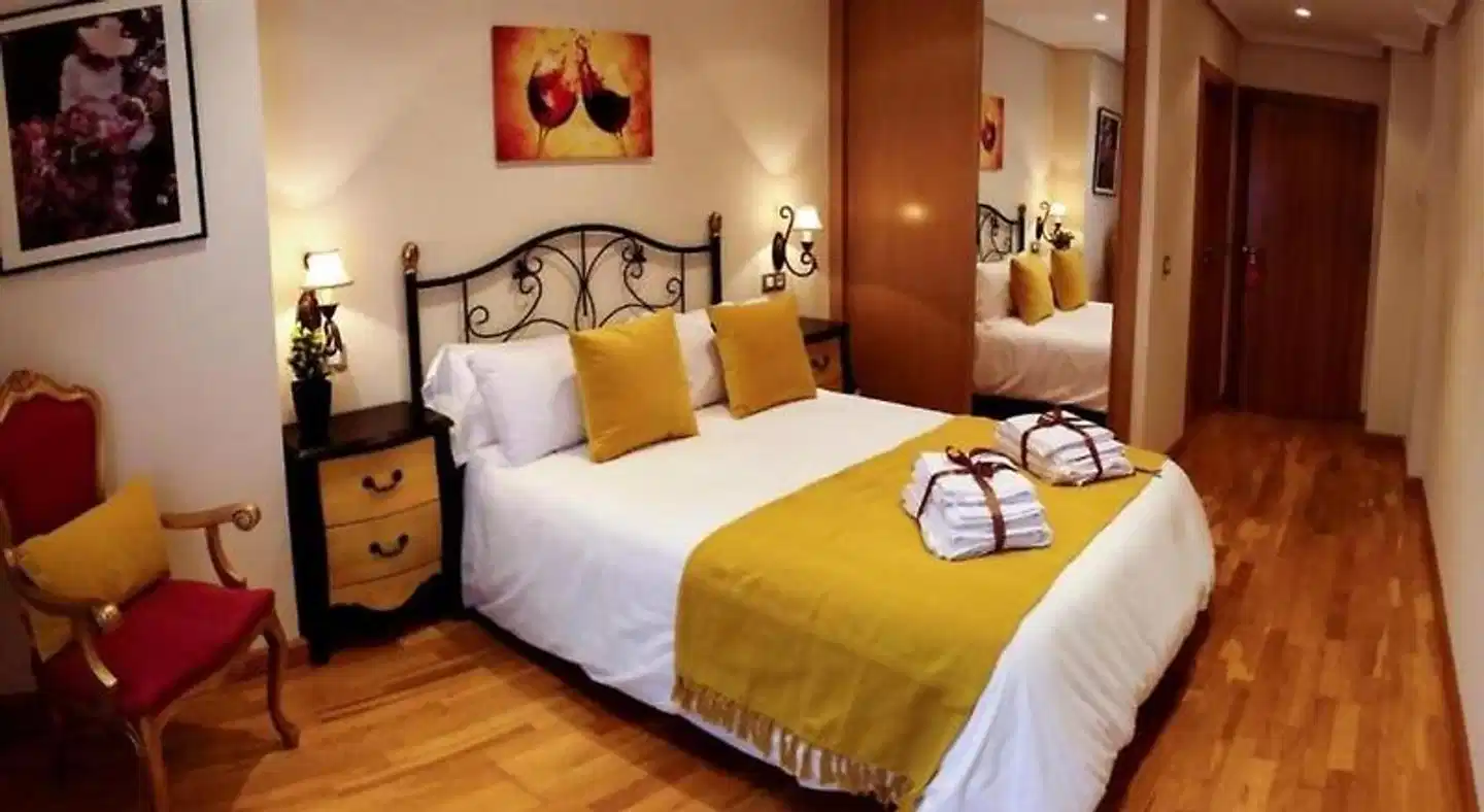 CLAREN'S GUESTHOUSE Wohnbeispiel