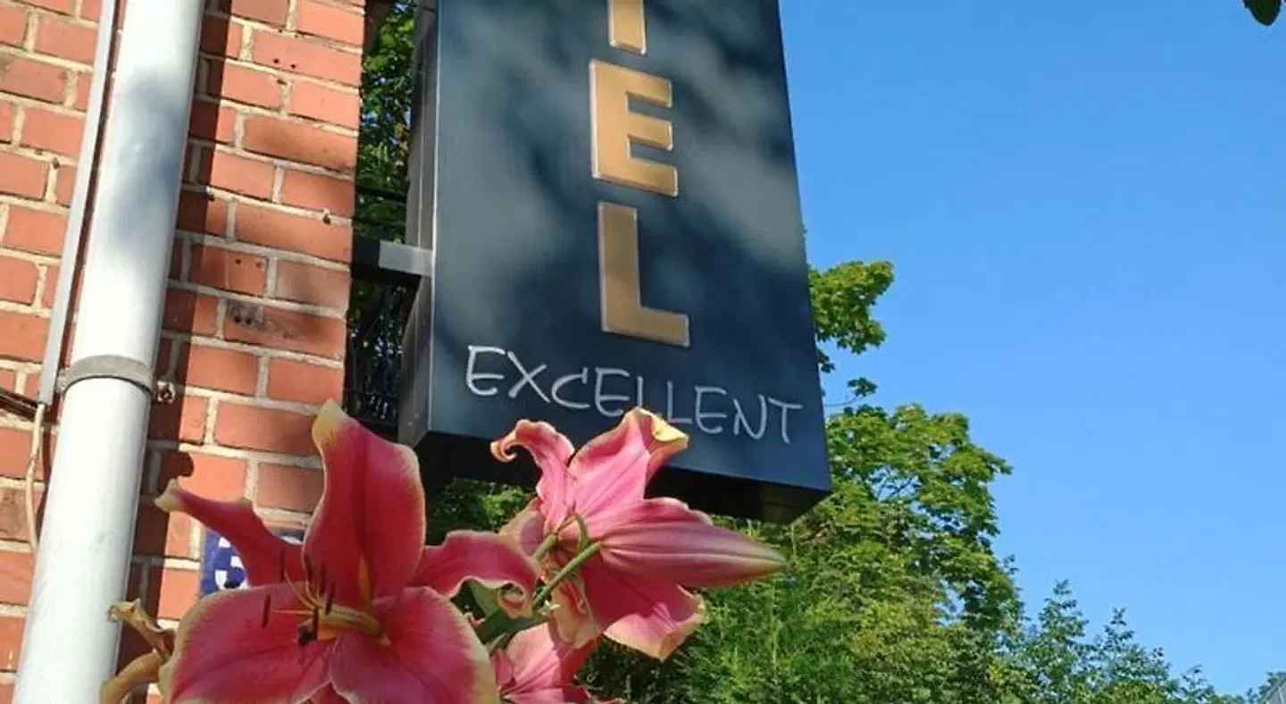 Excellent Hotel Hamburg EXTERIOR