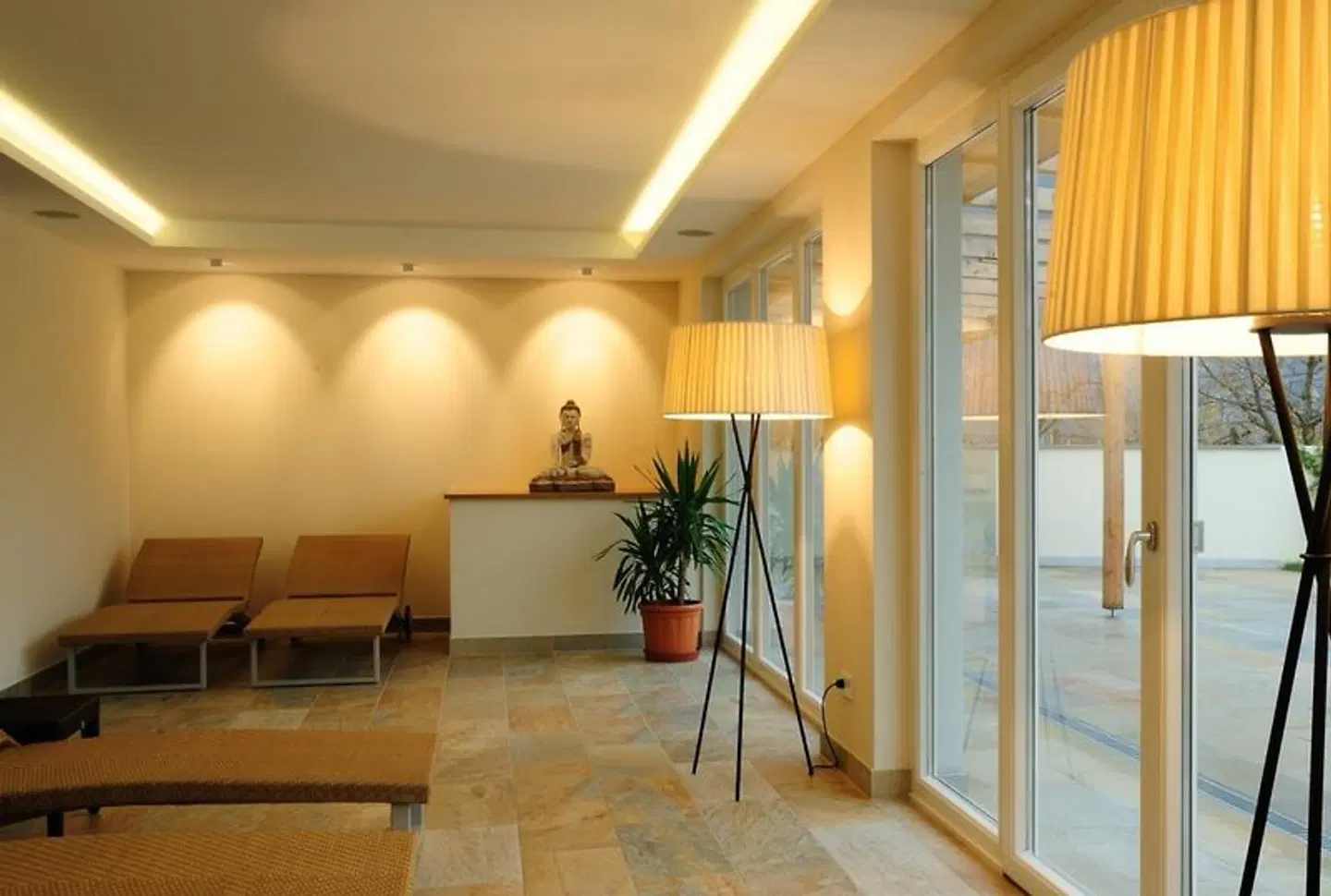 Teutschhaus LOUNGE_LOBBY