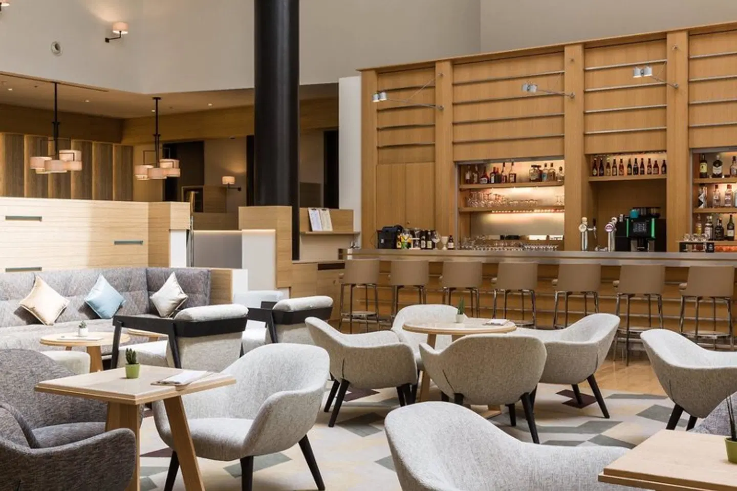 Courtyard by Marriott Brussels Bar