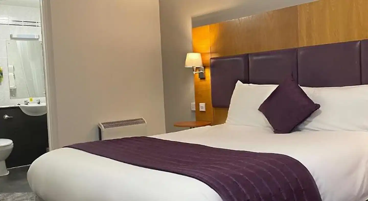 Purple Roomz Wohnbeispiel