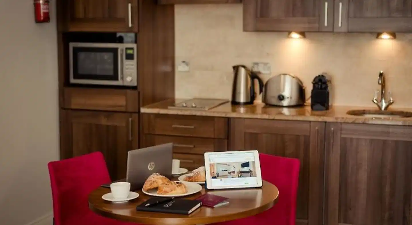 Premier Suites Dublin Restaurant