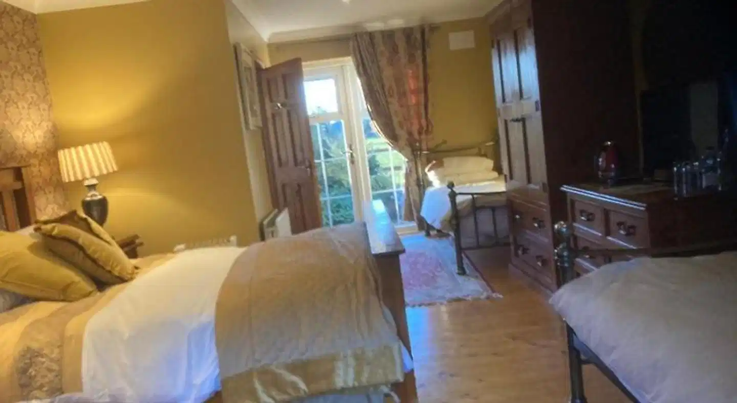 Evergreen Bed & Breakfast Wohnbeispiel
