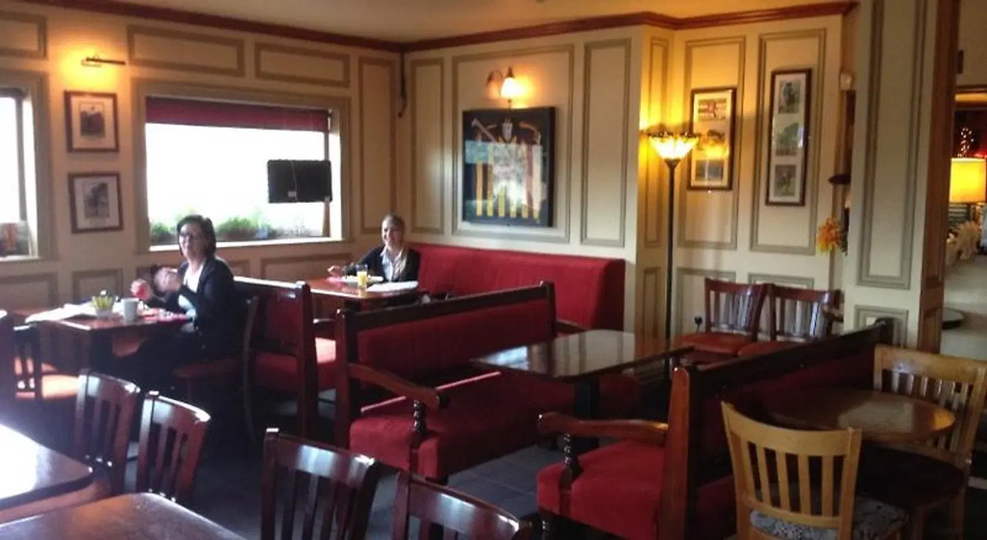 Countrywide Inns - Brannigans Glendine Inn ROOM_EXAMPLE