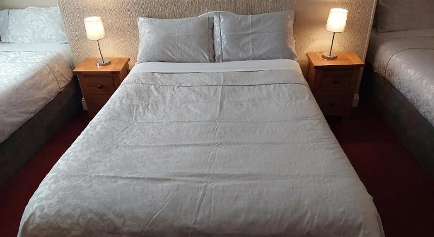 Parkway Guesthouse ROOM_EXAMPLE