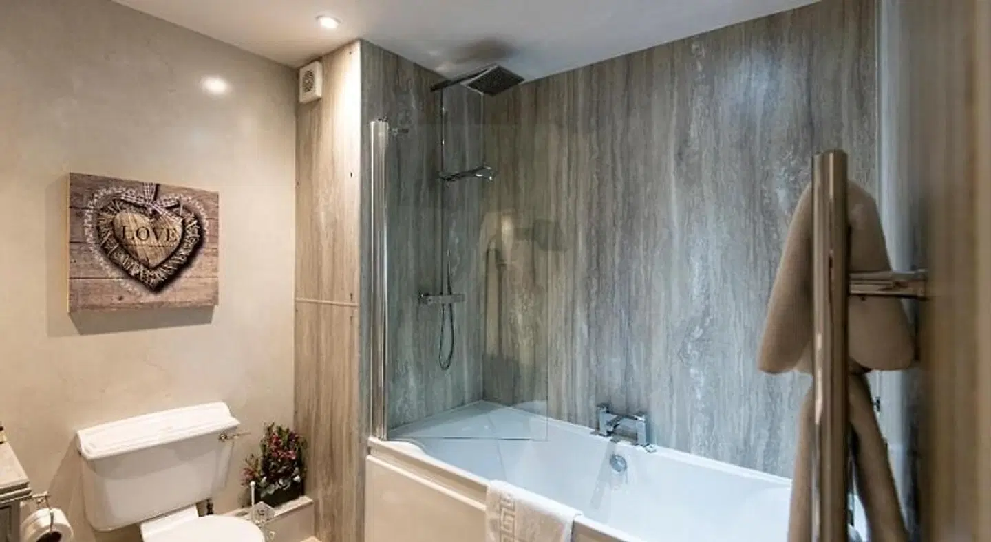 The Plough Inn Badezimmer