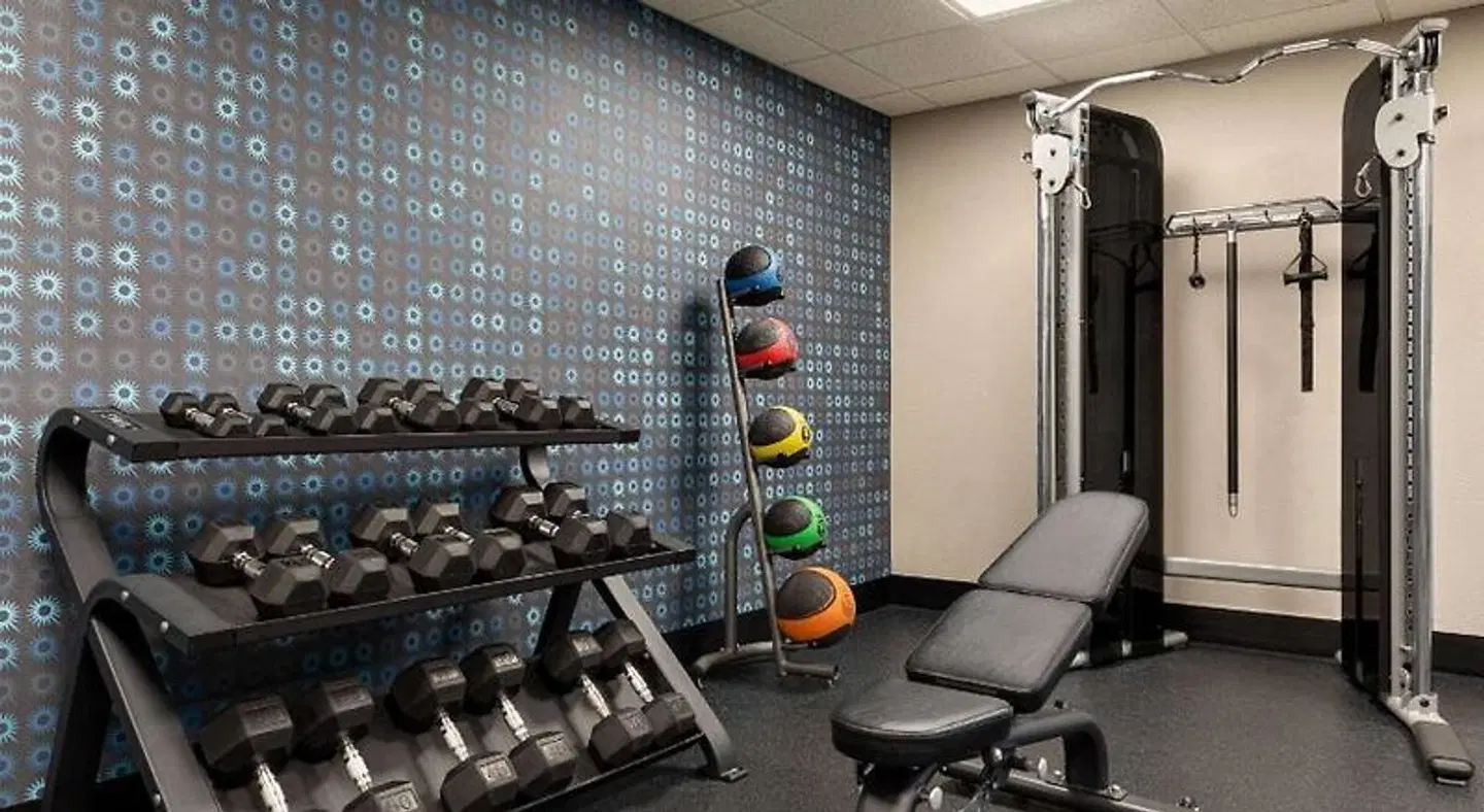 La Quinta Inn & Suites by Wyndham Oxford - Anniston SPORTS_AND_LEISURE