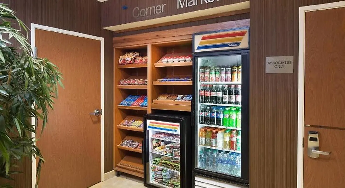 Fairfield by Marriott Inn & Suites Conway Bar