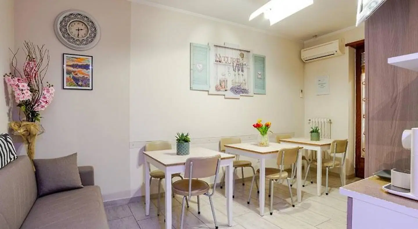 SuiteIris ROOM_EXAMPLE